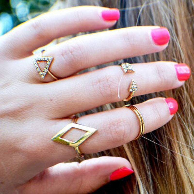 Arrow Diamond Ring Set