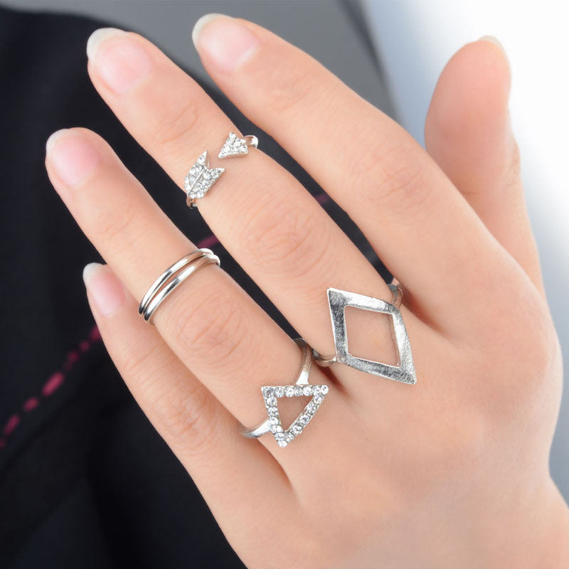 Arrow Diamond Ring Set