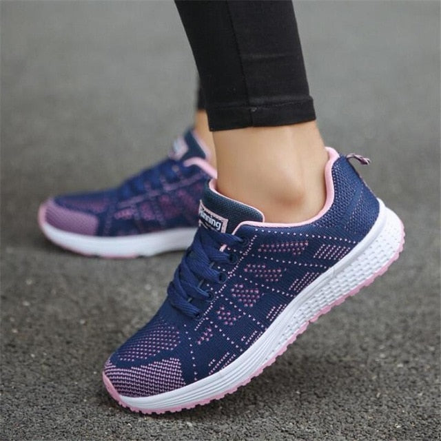 breathable Walking mesh lace up sneakers