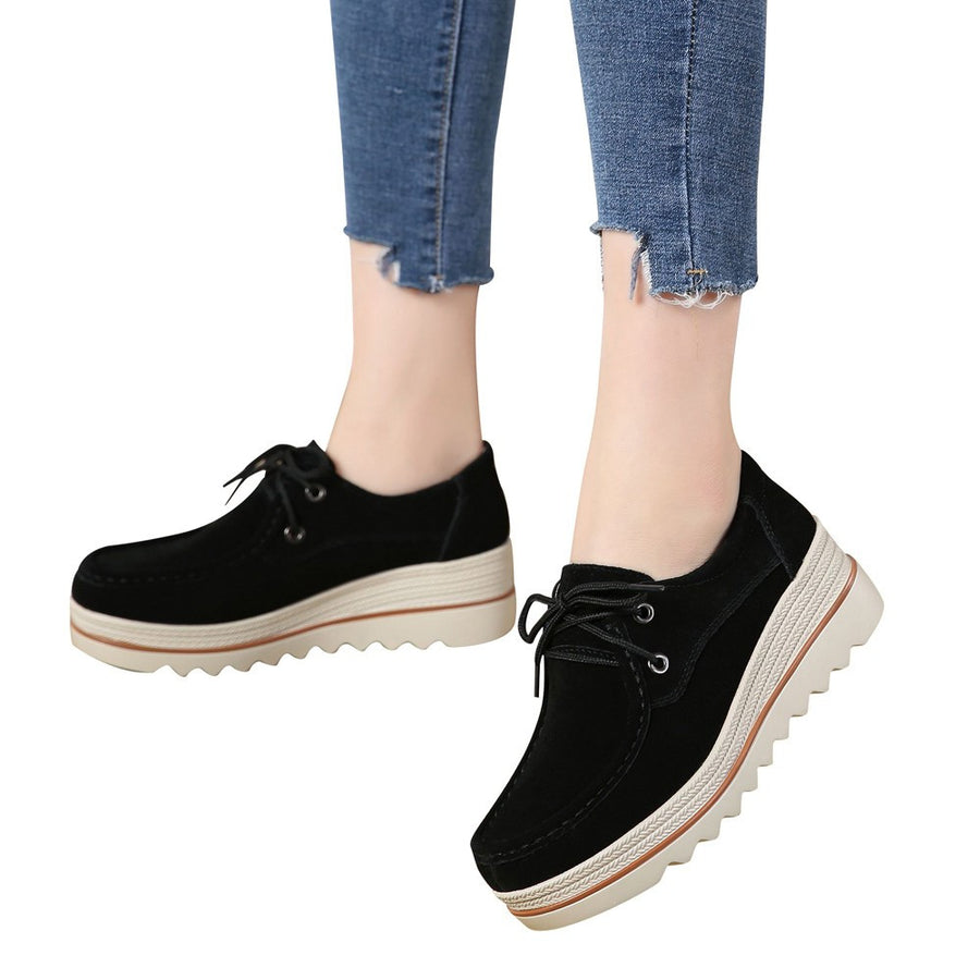 Lace-up Muffin Sneakers