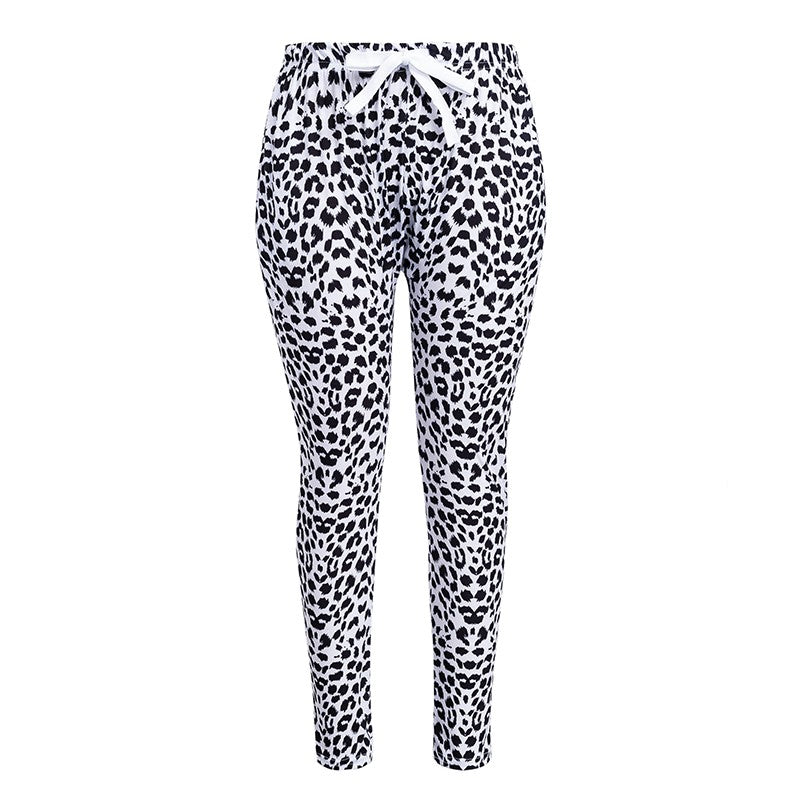 Leopard print skinny pants